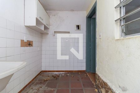 Casa à venda com 300m², 5 quartos e 2 vagasCasa 2 - Área de Serviço