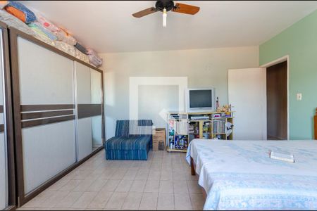 Casa à venda com 300m², 5 quartos e 4 vagas Casa à venda com 300m², 5 quartos e 4 vagasQuarto 2