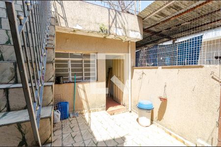 Casa à venda com 300m², 5 quartos e 4 vagas Casa à venda com 300m², 5 quartos e 4 vagasÁrea comum