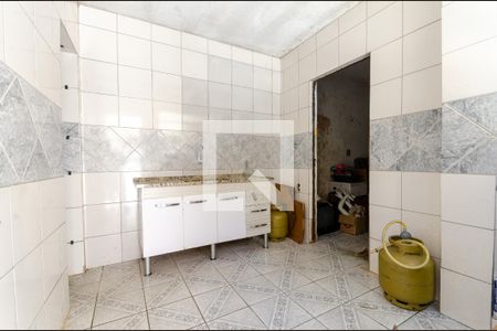 Casa à venda com 300m², 5 quartos e 4 vagas Casa à venda com 300m², 5 quartos e 4 vagasCozinha 2