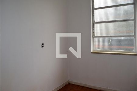 Apartamento à venda com 100m², 2 quartos e 1 vagaQuarto da Área de Serviço