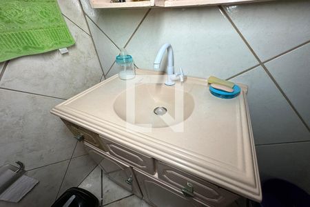 Casa à venda com 140m², 3 quartos e 2 vagasPia do Banheiro