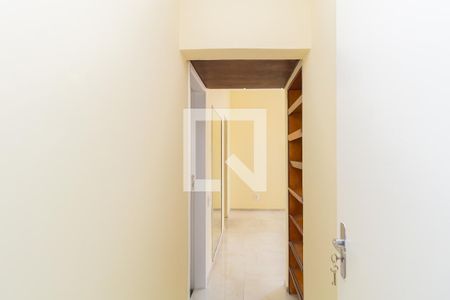 Apartamento à venda com 248m², 4 quartos e 1 vaga Apartamento à venda com 248m², 4 quartos e 1 vagaCorredor