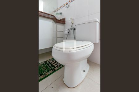 Apartamento à venda com 250m², 4 quartos e 2 vagasBanheiro da Suíte 2