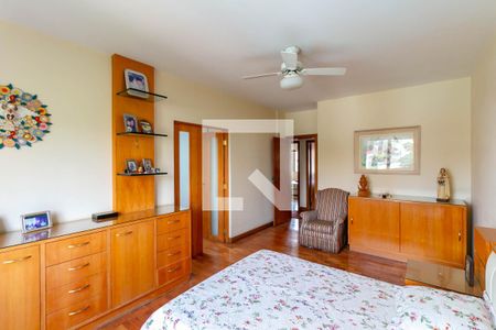 Apartamento à venda com 250m², 4 quartos e 2 vagasQuarto Suíte