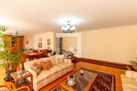 Sala de apartamento à venda com 4 quartos, 250m² em Serra, Belo Horizonte