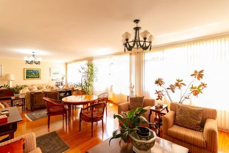 Sala de apartamento à venda com 4 quartos, 250m² em Serra, Belo Horizonte