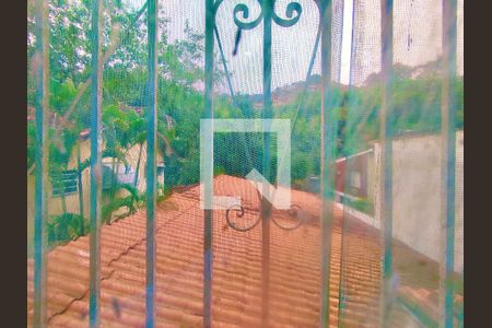 Casa à venda com 600m², 6 quartos e 2 vagas Casa à venda com 600m², 6 quartos e 2 vagasQuarto 3 vista