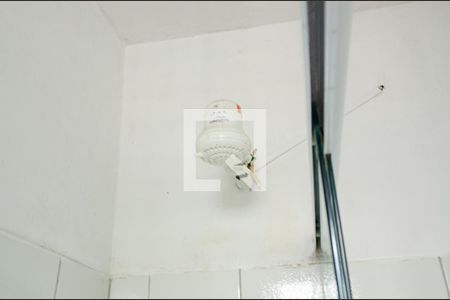 Casa para alugar com 65m², 2 quartos e sem vaga Casa para alugar com 65m², 2 quartos e sem vagaBanheiro Social