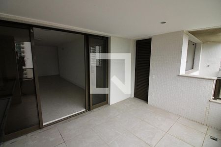 Varanda da Sala de apartamento para alugar com 4 quartos, 131m² em Barra da Tijuca, Rio de Janeiro