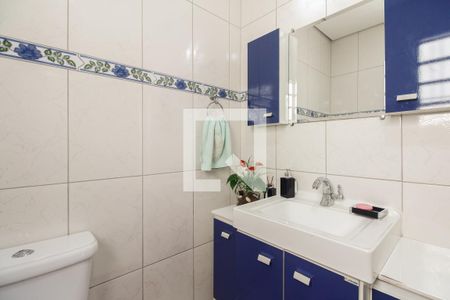 Casa à venda com 150m², 3 quartos e 2 vagas Casa à venda com 150m², 3 quartos e 2 vagasBanheiro Social