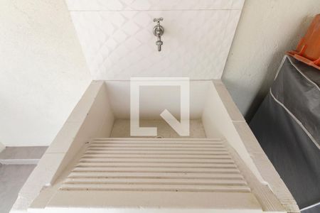 Casa à venda com 150m², 3 quartos e 2 vagas Casa à venda com 150m², 3 quartos e 2 vagasÁrea de Serviço