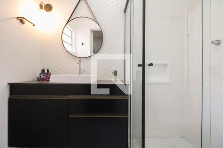 Casa à venda com 150m², 3 quartos e 2 vagas Casa à venda com 150m², 3 quartos e 2 vagasBanheiro Suíte