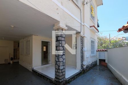 Casa para alugar com 216m², 4 quartos e 2 vagasQuintal