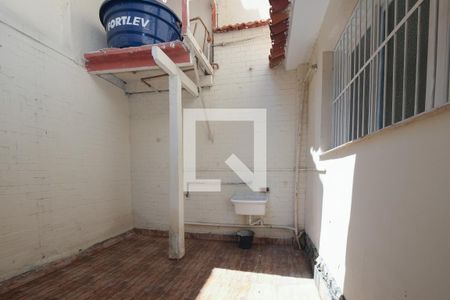Casa para alugar com 216m², 4 quartos e 2 vagasÁrea de Serviço