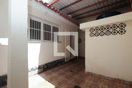 Casa para alugar com 216m², 4 quartos e 2 vagasQuintal