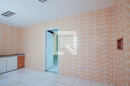 Casa para alugar com 216m², 4 quartos e 2 vagasCozinha