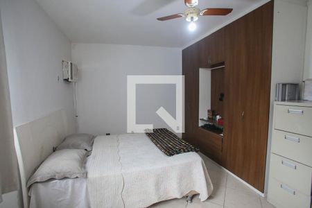 Casa de condomínio à venda com 300m², 3 quartos e 3 vagas Casa de condomínio à venda com 300m², 3 quartos e 3 vagasQuarto Suíte 3