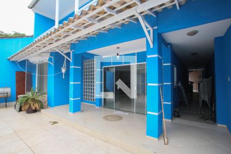 Casa de condomínio à venda com 300m², 3 quartos e 3 vagas Casa de condomínio à venda com 300m², 3 quartos e 3 vagasVaranda da Sala