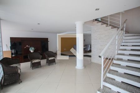 Casa de condomínio à venda com 300m², 3 quartos e 3 vagasSala de Estar
