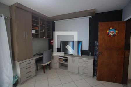 Casa de condomínio à venda com 300m², 3 quartos e 3 vagas Casa de condomínio à venda com 300m², 3 quartos e 3 vagasQuarto Suíte 1