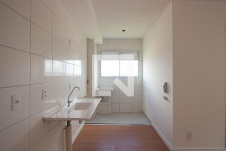 Apartamento para alugar com 40m², 2 quartos e sem vaga Apartamento para alugar com 40m², 2 quartos e sem vagaCozinha e Área de Serviço