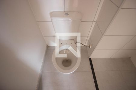 Apartamento para alugar com 40m², 2 quartos e sem vaga Apartamento para alugar com 40m², 2 quartos e sem vagaBanheiro