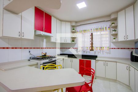 Casa à venda com 165m², 3 quartos e 2 vagasCozinha