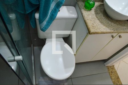 Casa de condomínio à venda com 107m², 3 quartos e 2 vagas Casa de condomínio à venda com 107m², 3 quartos e 2 vagasBanheiro