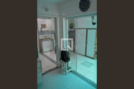 Casa de condomínio à venda com 107m², 3 quartos e 2 vagas Casa de condomínio à venda com 107m², 3 quartos e 2 vagasCozinha