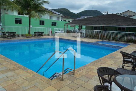 Casa de condomínio à venda com 107m², 3 quartos e 2 vagas Casa de condomínio à venda com 107m², 3 quartos e 2 vagasSaúna