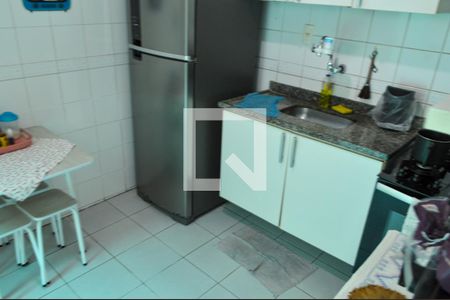 Casa de condomínio à venda com 107m², 3 quartos e 2 vagas Casa de condomínio à venda com 107m², 3 quartos e 2 vagasCozinha