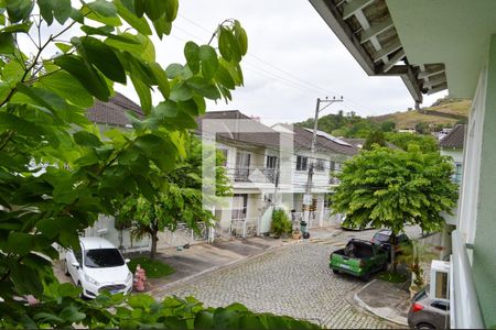 Casa de condomínio à venda com 107m², 3 quartos e 2 vagas Casa de condomínio à venda com 107m², 3 quartos e 2 vagasVista da Varanda