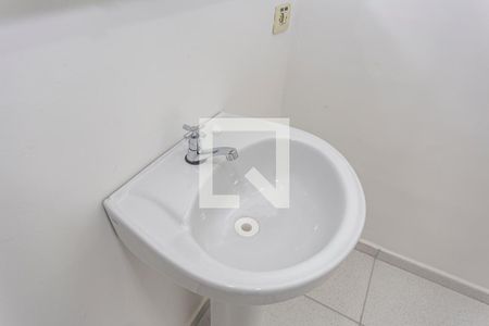 Casa à venda com 180m², 4 quartos e 2 vagasBanheiro 2