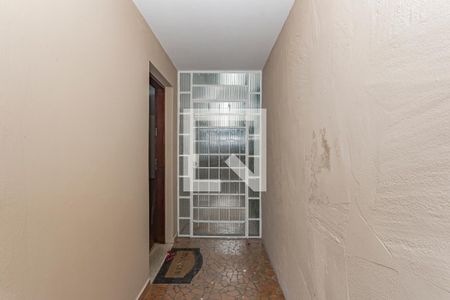 Casa à venda com 180m², 4 quartos e 2 vagasHall