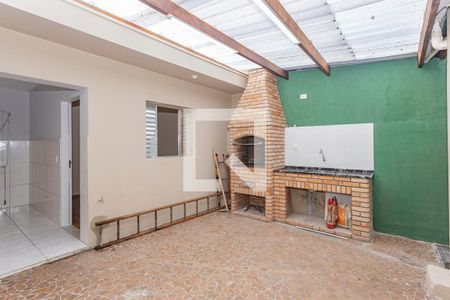 Casa à venda com 180m², 4 quartos e 2 vagasQuintal/Churrasqueira