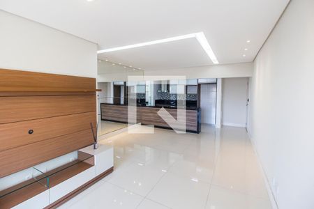 Apartamento para alugar com 3 quartos, 87m² em Jardim Tupanci, Barueri