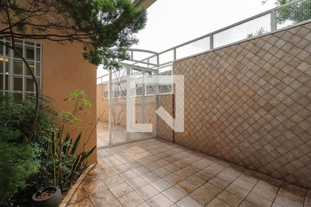 Casa à venda com 180m², 3 quartos e 4 vagasGaragem