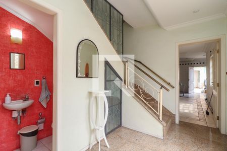 Casa à venda com 180m², 3 quartos e 4 vagasHall dos Quartos