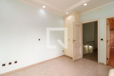 Casa à venda com 180m², 3 quartos e 4 vagasSuíte 2