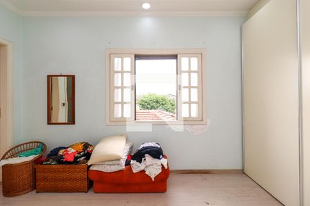 Casa à venda com 180m², 3 quartos e 4 vagasSuíte 2