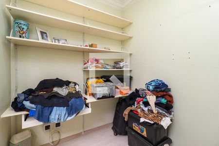 Casa à venda com 180m², 3 quartos e 4 vagasEscritório da Suíte 2