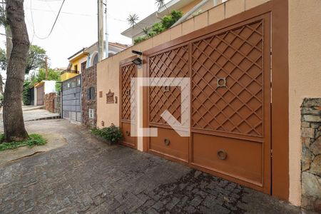 Casa à venda com 180m², 3 quartos e 4 vagasFachada