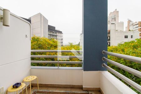 Varanda de apartamento à venda com 2 quartos, 75m² em Vila Madalena, São Paulo