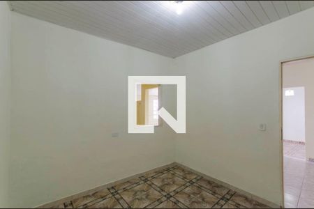Casa para alugar com 35m², 1 quarto e sem vaga