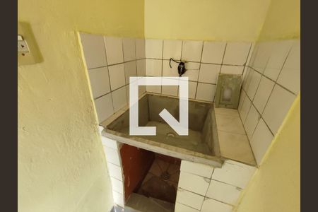 Casa para alugar com 35m², 1 quarto e sem vaga