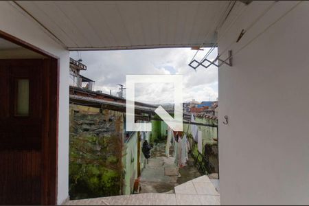 Casa para alugar com 35m², 1 quarto e sem vaga