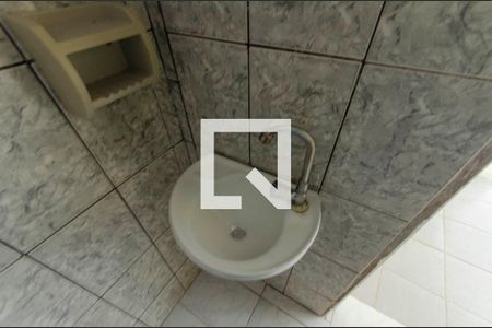 Casa para alugar com 35m², 1 quarto e sem vaga