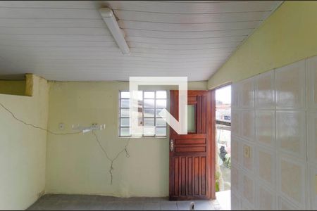 Casa para alugar com 35m², 1 quarto e sem vaga