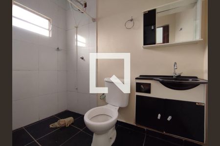 Casa para alugar com 35m², 1 quarto e sem vaga